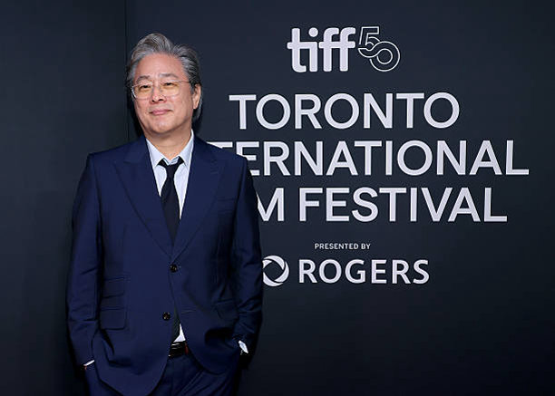 Film Baru Park Chan-wook ‘No Other Choice’ Kuasai Box Office Korea di Posisi Pertama