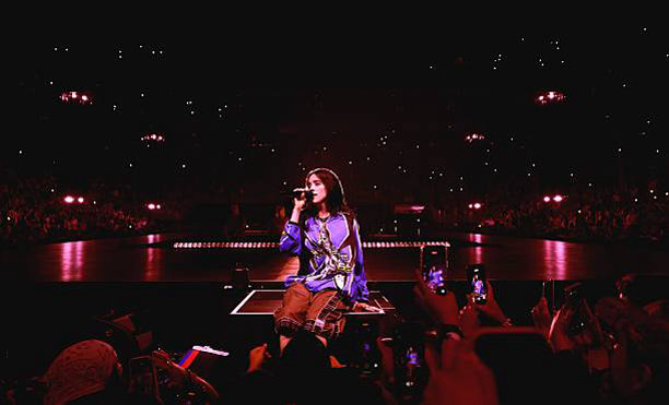 Billie Eilish Menang Song of the Year di Grammy 2026, Serukan Dukungan untuk Imigran, “No One Is Illegal on Stolen Land”