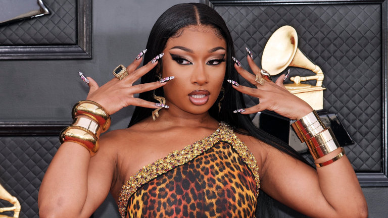 Megan Thee Stallion Gabung Juvenile di Remix ‘B.B.B.’, Serukan “Run It Up Hotties”